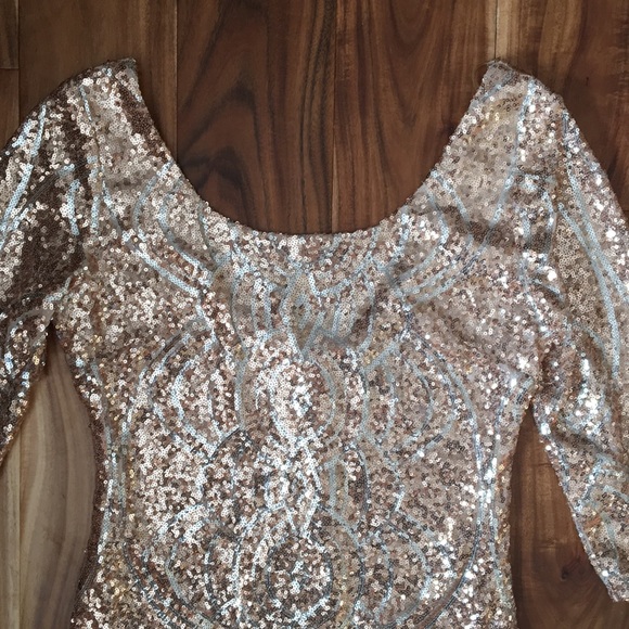 Rose gold and silver sequin dress - Picture 3 of 8